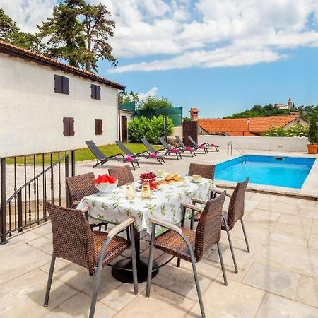 Appartamento Casa Storia&Casa Antica Veprinac Esterno foto