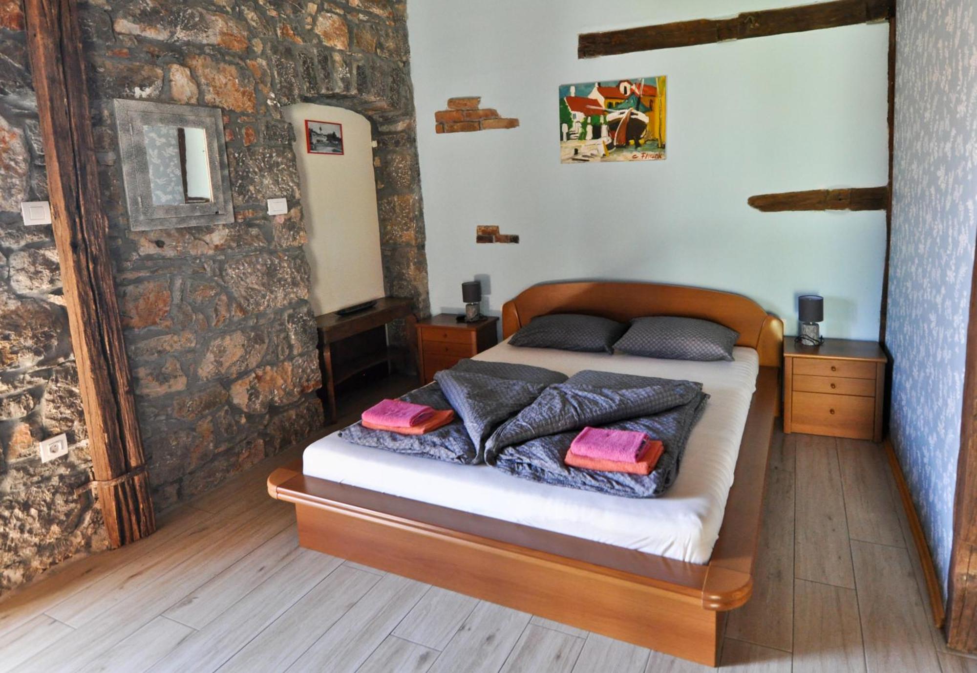 Appartamento Casa Storia&Casa Antica Veprinac Esterno foto
