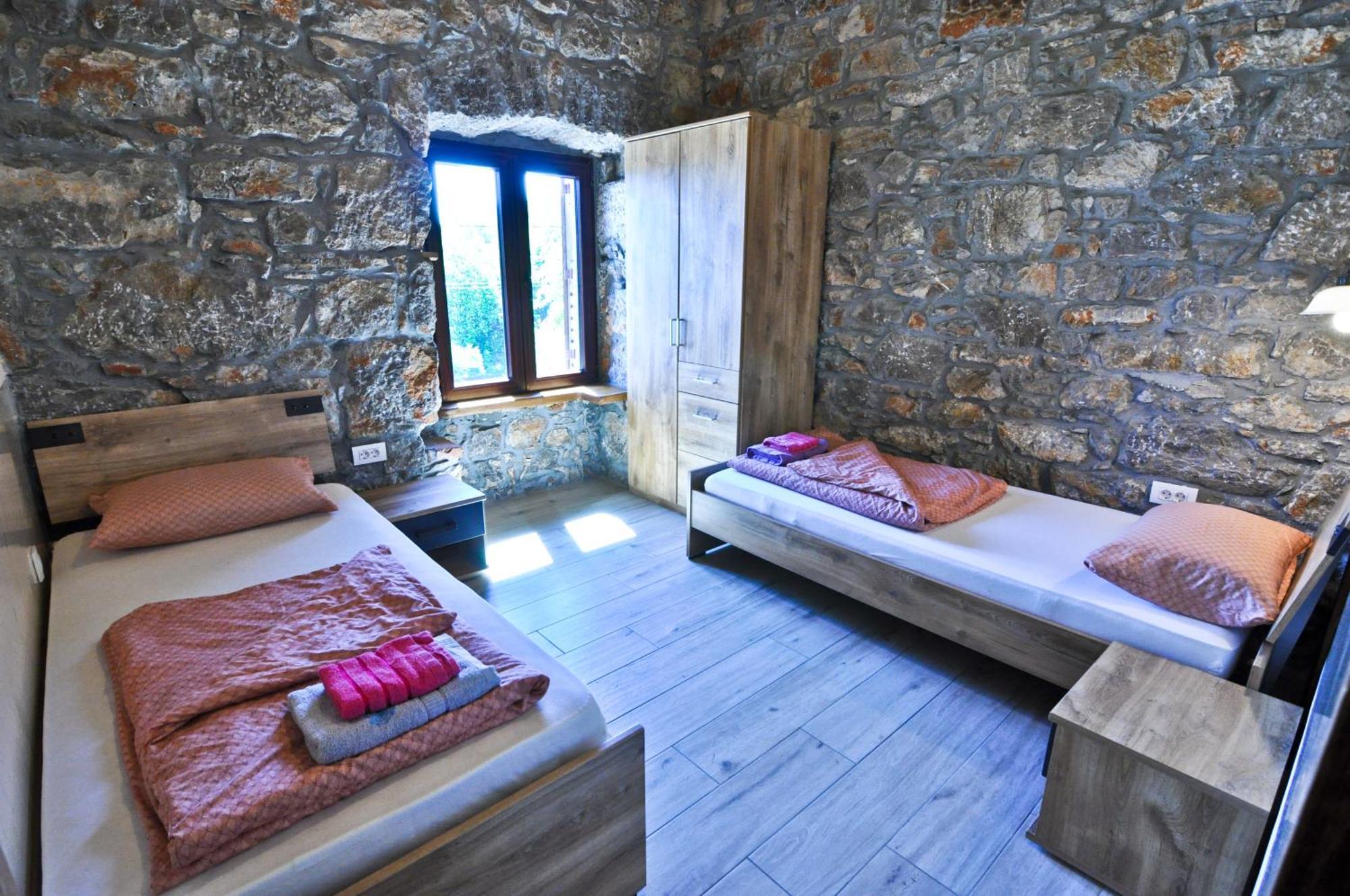 Appartamento Casa Storia&Casa Antica Veprinac Esterno foto